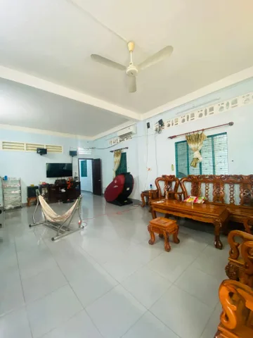 MẶT TIỀN KINH DOANH HƯNG PHÚ - P.CHÁNH HƯNG - Q8 - DTSD 330M2 - NGANG KHỦNG - 3 TẦNG - SỔ VUÔNG A4 - GIÁ 30 TỎI.