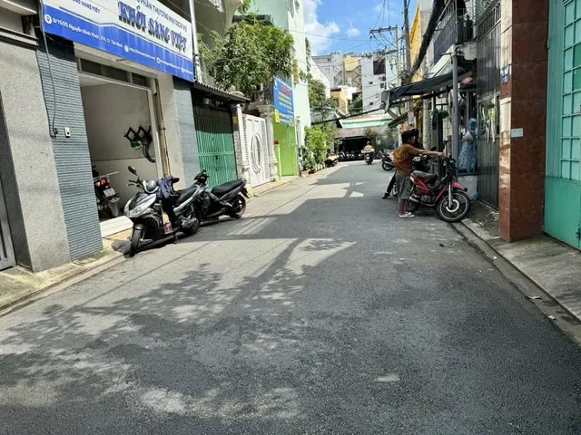 HÀNG VIP LÊ BÌNH - ĐƯỜNG 8M - HOÀNG VIỆT - TÂN BÌNH - GIÁ HƠN 23 TỶ