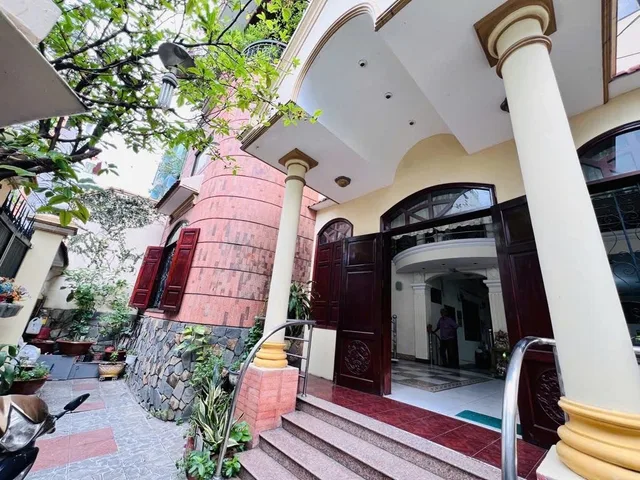 BIỆT THỰ VIP PHÚ NHUẬN – CÁCH PHAN XÍCH LONG 20M
