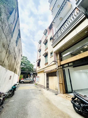 Bán nhà Lương Khánh Thiện 50m 7 tầng thang máy ô tô vào nhà hiếm 22 tỷ