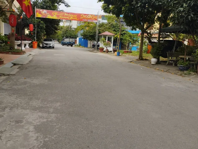 Bát đất mặt đường trục chính Hồ Đá, Sở Dầu, Hồng Bàng, Hải Phòng - Lh 0398787284
