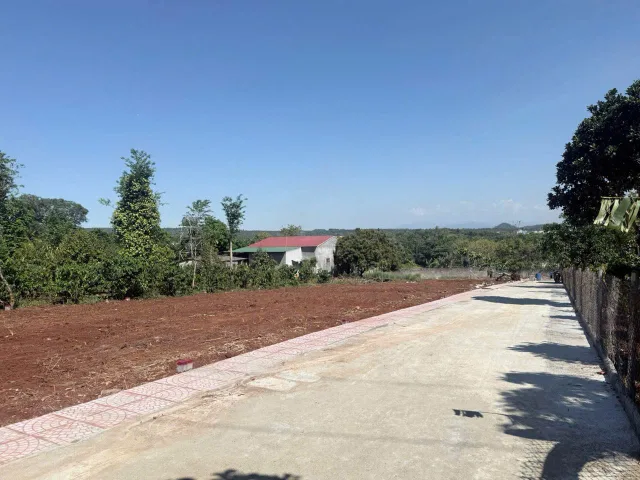 ✅CÁCH ĐẠI HỌC TÂY NGUYÊN 1 KM CÁCH MĂT TIỀN YWANG TẦM 600 M CHƯA KỊP CHÀO !