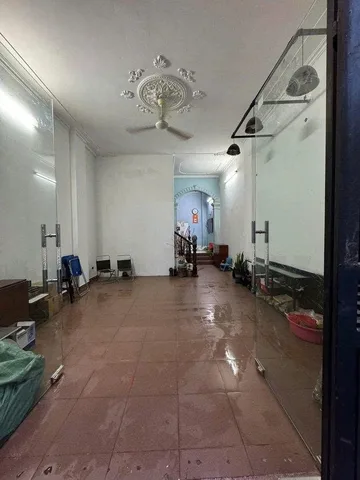 Bán nhà 4 tầng mặt phố lớn Quang Trung, 100m2, mặt tiền rộng 4m, vị trí đẹp, kinh doanh sầm uất, giá 30 tỷ
