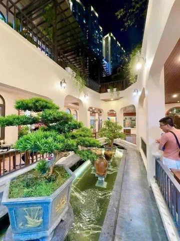 Hiếm nhà đẹp 4 tầng mặt đường lớn Nguyễn Thanh Bình, 368m2, mặt tiền 38m, lô góc, kinh doanh sầm uất, giá 147 tỷ