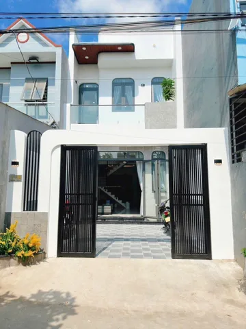 Bán nhà SHR đã hoàn công DTSD:178,7m2-120m² full thổ cư ngang 5m giá 3.25 tỷ giảm còn 3tỷ chốt tại Xã Mỹ Hạnh