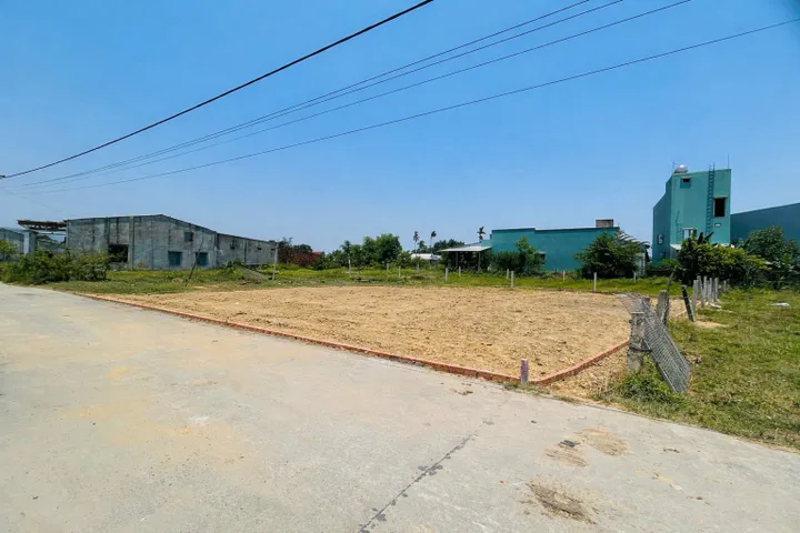 SIÊU PHẨM TRỤC CHÍNH ĐÔNG PHÚ SÁT HÒA KHƯƠNG