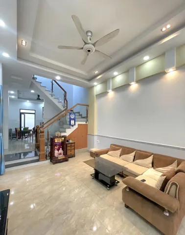 BÁN NHÀ ĐẸP CẠNH TÂ.N KỲ TÂN QUÝ - HẺM XE HƠI - ( 4X19M )