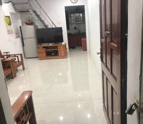 CHÍNH CHỦ CHO THUÊ NHÀ TẬP THỂ 2 TẦNG TẠI NHÀ 20 NGÕ 364 GIẢI PHÓNG - ĐỊNH CÔNG - HÀ NỘI.