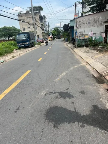 Bán 2 dãy nhà trọ MT nhựa đường Đông Thạnh xã Đông Thạnh, huyện Hóc Môn TPHCM, DT: 12x50m.