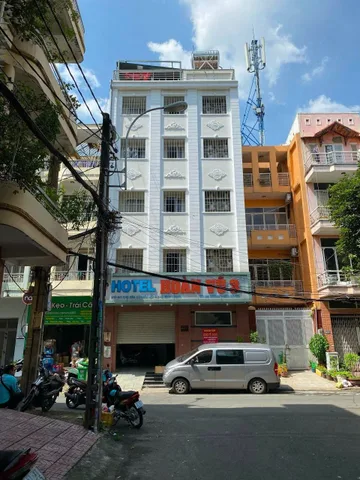 Chính Chủ Bán Nhà Mặt tiền 10-11M KCD Miếu Nổi – Giá 37 tỷ