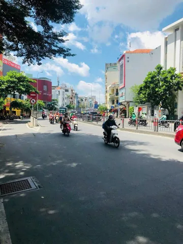 Chính Chủ Bán Nhà Mặt tiền 97 Khánh Hội – Giá 25 tỷ
