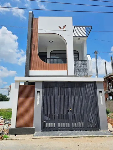 Nhà Trệt Lầu Mới Hoàn Thiện Ngay Chợ Thạnh Phú Sổ Hồng Riêng Full Thổ Cư