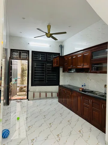 Cho Thuê Nhà Đền Lừ - Hoàng Mai 50M² 4 Tầng 5 Ngủ - Nội Thất CB - Giá Thuê 15tr