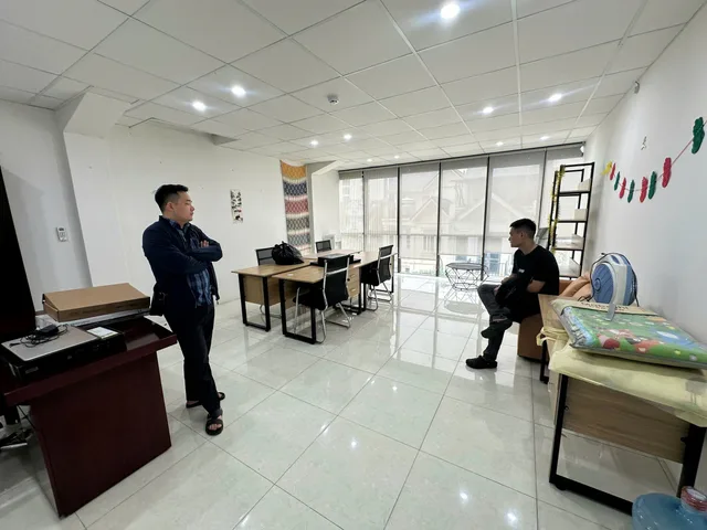 Cho thuê văn phòng Vạn Phúc, 40 m2 giá chỉ 6 tr/thang