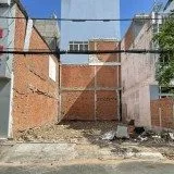 bán lô đất trống mặt tiền đường 40 khu Tân Quy Đông phường Tân phong Quận 7. Dt 6x15m