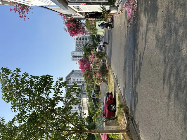 Biệt Thự 180m2, Khu Phân Lô VIP Ngay Liên Phường & Võ Chí Công, Q9 cũ.