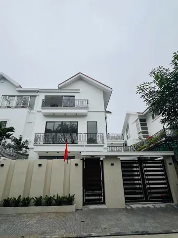 BÁN BIỆT THỰ KĐT VĂN PHÚ. 200M2 - 4 TẦNG. MT 10M.