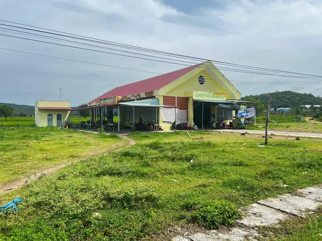3 lô ĐẤT MẶT TIỀN Quốc lộ 28 ĐỐI DIỆN CHỢ THUẬN HÒA – GIÁ TỐT