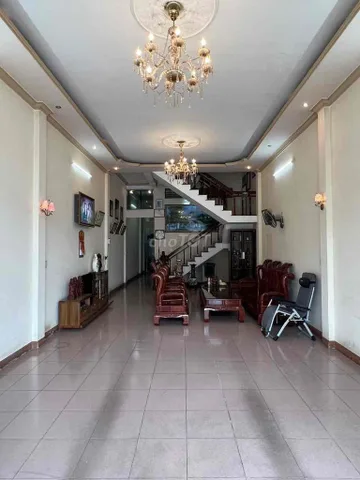 Bán nhà 100m² full thổ cư ngang 5m giá 6.5 tỷ tại Phường Nghĩa Lộ