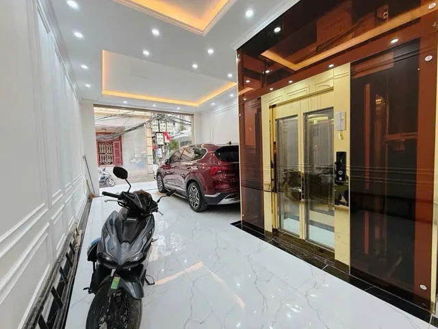 NHÀ PHỐ VIP TÔ VĨNH DIỆN PHÂN LÔ, GARA 3 Ô TÔ, KHÔNG GIAN SỐNG ĐẲNG CẤP.