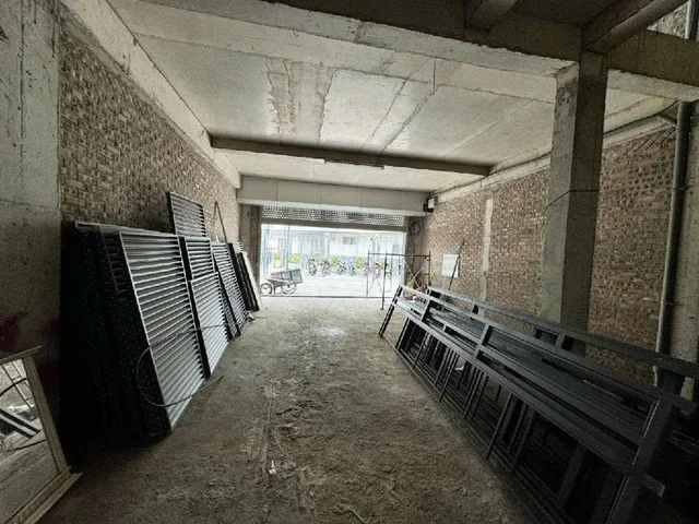 Bán biệt thự song lập phố Nguyên Hồng - Ba Đình 72m² 5 tầng lô góc 3 thoáng kinh doanh 43 tỷ