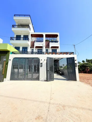 Gần 100m2 với 3 tầng, view sông chỉ 6,4 tỷ- nhà cực thoáng - phong thủy cực tốt