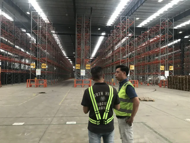 CHO THUÊ KHO LOGISTICS 3.500m² KCN VSIP BẮC NINH | KHO CAO – CÓ RACK & DOCK CONTAINER