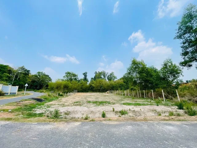 🍀 Bán gấp lô 2 mặt tiền Xã Thái Mỹ Làm Nhà Vườn Bao Đẹp