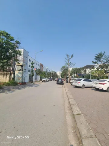 NHÀ ĐẸP – GIÁ TỐT – CẦN BÁN NHÀ MẶT TIỀN NGUYỄN ĐỨC CẢNH – P.Hưng Bình, TP. Vinh, Nghệ An