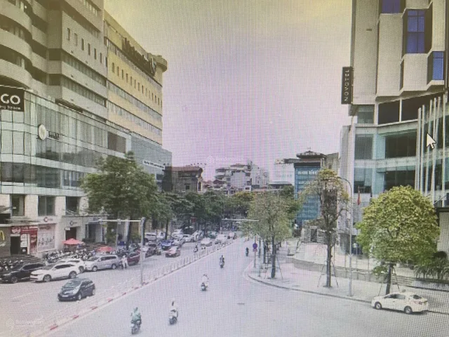 Cho Thuê Nhà Mặt Phố Thái Hà 70M² 5 Tầng Thông Sàn - Thang Máy - Nội Thất CB - Kinh Doanh Đỉnh - Giá Thuê 60tr