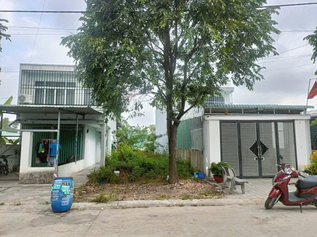 Bán Đất thới hoà , ( Mp3 ),Tphcm 
1tỷ5xx Có ht Bank 5x30  full thổ cư