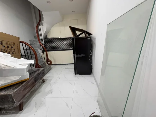 Cho Thuê Nhà Ngõ 15 Phương Mai - Đống Đa 3 Ngủ - Nội Thất CB - Ngõ Ô Tô - Khu Vực An Sinh Tốt - Giá Thuê 15tr