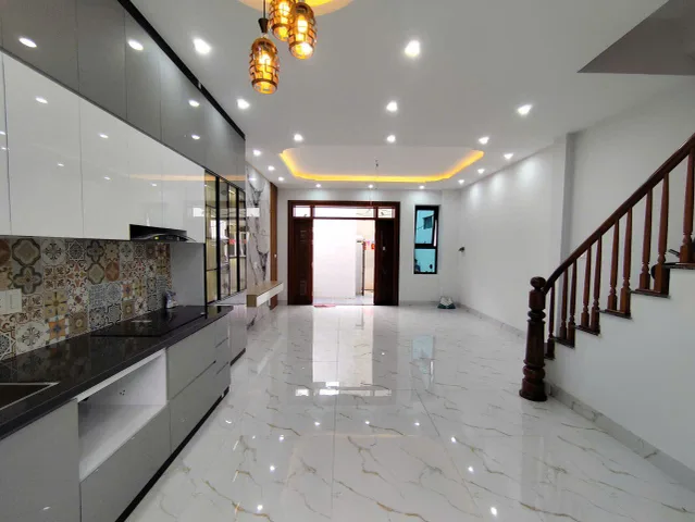 bán nhà dân xây độc lập thị trấn Chúc Sơn, 65m2, 4 tầng, ô tô đỗ cửa, nhỉnh 4 tỷ
