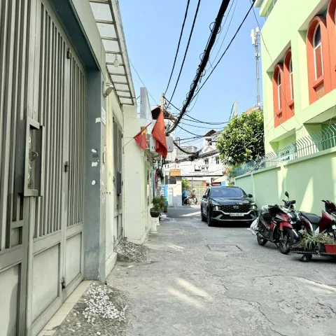 NGAY TRỤC KD THỜI TRANG LÊ VĂN SỸ - Q3, 65M2 - NGANG BỀ THẾ, HẺM RỘNG THOÁNG - 8 TỶ.