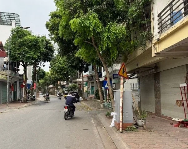 CHỈ 5,6 TỶ SỞ HỮU NHÀ 3 TẦNG MỚI XÂY TẠI ĐÀO XUYÊN, ĐA TỐN