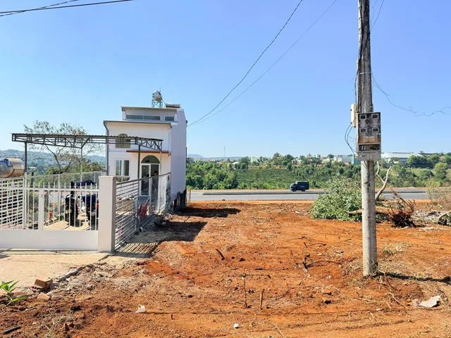 Đất nền tp Pleiku