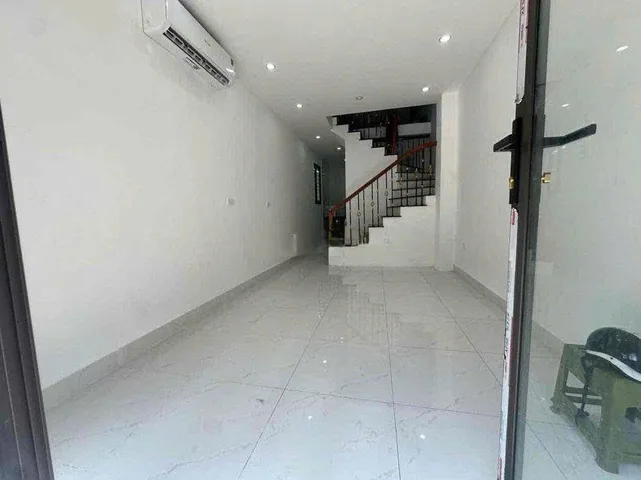 Cho thuê nhà riêng ngõ 107 Tân Khai 30m2 x 2 tầng x 2 ngủ,  9 triệu/tháng