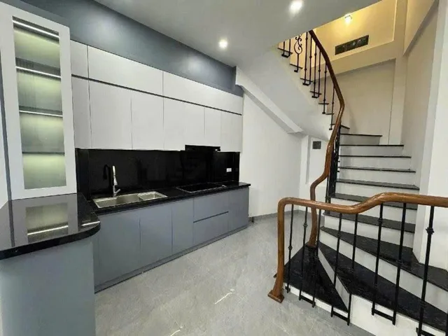 BÁN NHÀ KHÂM THIÊN 33M 5 TẦNG GIÁ 8.85 TỶ