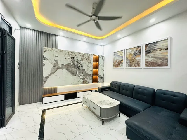 Nhà chính chủ cần bán, ngang 9m nở hậu, độc lập 3t900