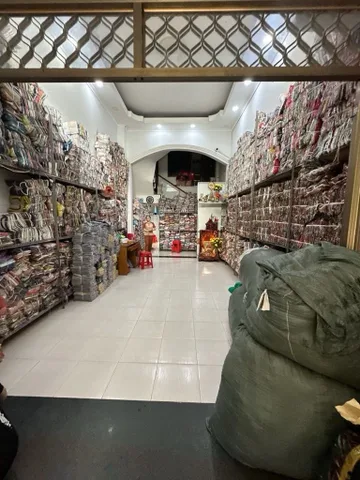 Bán nhà 4 Tầng Đông Hồ Tân Bình