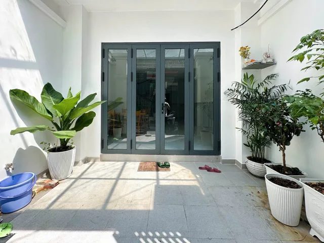 HXT THÔNG NGAY NHÀ GA T3 KHU VỰC HIẾM NHÀ BÁN GIẢM SỐC - 4TẦNG Ngang 4m 52m² 10.16tỷ PHAN VĂN SỬU - TÂN BÌNH
