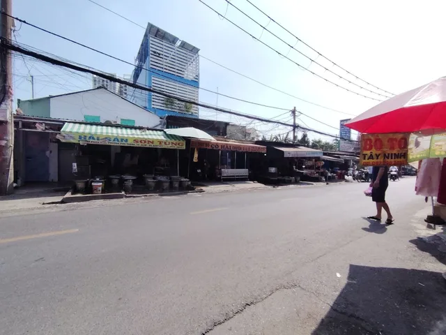 Bán Dẫy Trọ ( 7x50= 350m² ) tổng 25PN , có sẵn 310m² thổ cư ngang 7m giá 34 tỷ tại Phường Phú Thạnh