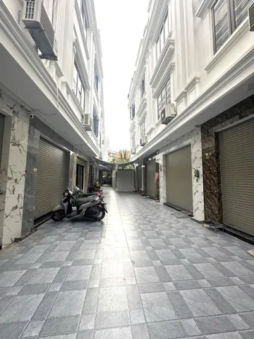 BÁN NHÀ KHU THIÊN LÔI - CHỦ THIỆN CHÍ ĐỂ LẠI FULL NỘI THẤT
