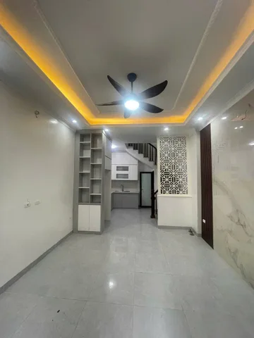 🔥 BÁN NHÀ PHỐ TRẠM – 5 TẦNG – 30m² – GIÁ 9,8 TỶ 🔥