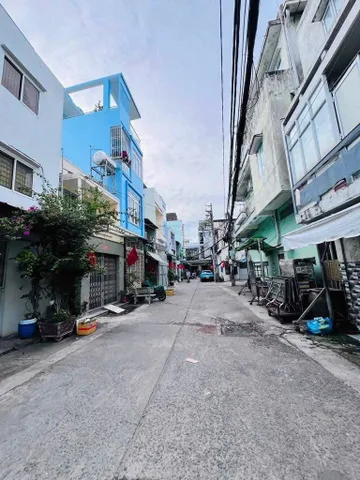 HẺM THÔNG 8M SÁT MẶT TIỀN - BÀ HẠT Q.10 SÁT NGUYỄN TRI PHƯƠNG - 34m2 - 10 tỷ
