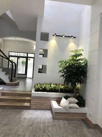 Cho Thuê Nhà Ngõ 273 Trần Cung - Bắc Từ Liêm 80M² 4 Tầng  5 Ngủ - Full Nội Thất - Khu Vực An Sinh Đỉnh - Giá Thuê 18tr