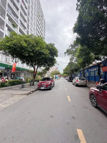 SHOPHOUSE – NGAY GA T3 – HOÀNG HOA THÁM – CỘNG HÒA – 180M² – GIÁ CHỈ 13 TỶ 900