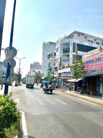 Bán nhà Cấp 4 Gác Lửng, DT: 86m² full thổ cư ngang 4m giá 8.7 tỷ tại Phường Bình Hưng Hòa