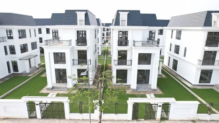 Căn biệt thự đơn lập 323,7m2 view công viên cực thoáng, tiến độ đóng tiền 70% giá chỉ 22, x tỷ