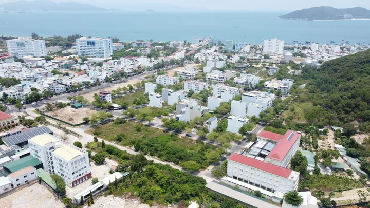 Bán đất 389m² full thổ cư ngang 10m giá 23 tỷ tại Phường Vĩnh Trường Thành phố Nha Trang